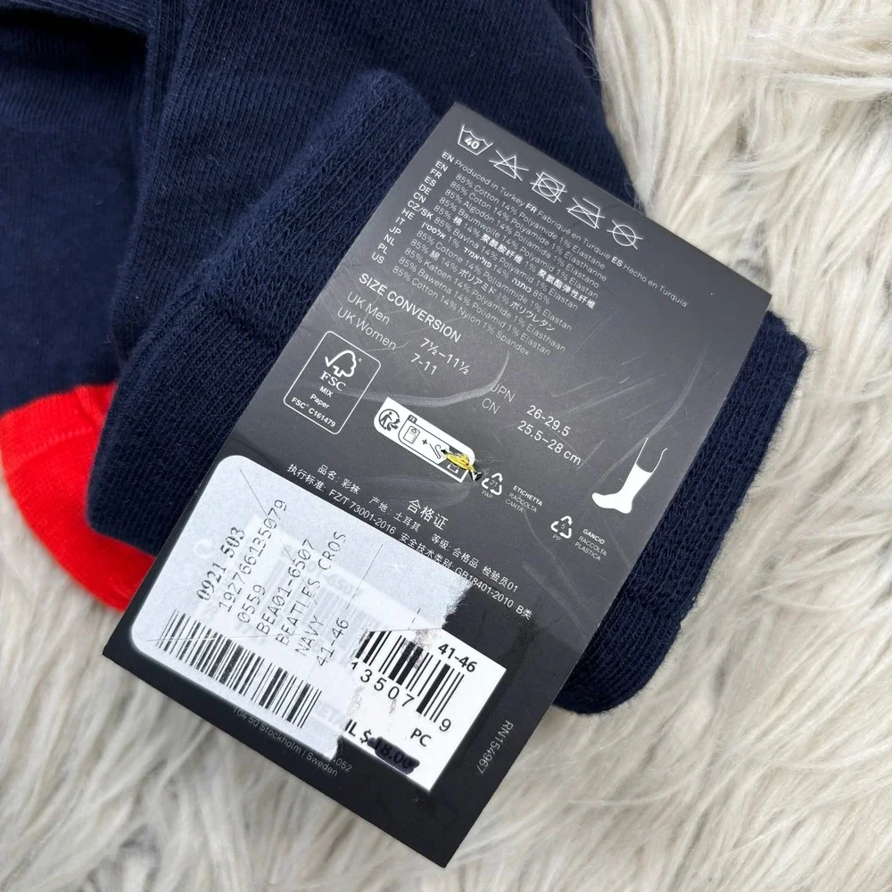 NWT Happy Socks x The Beatles Embroidered Crew Socks Organic Cotton Navy Red